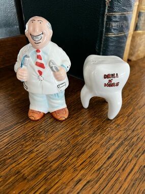 Set of Dentist & Tooth Salt and Pepper Shakers for Dental Enthusiasts!